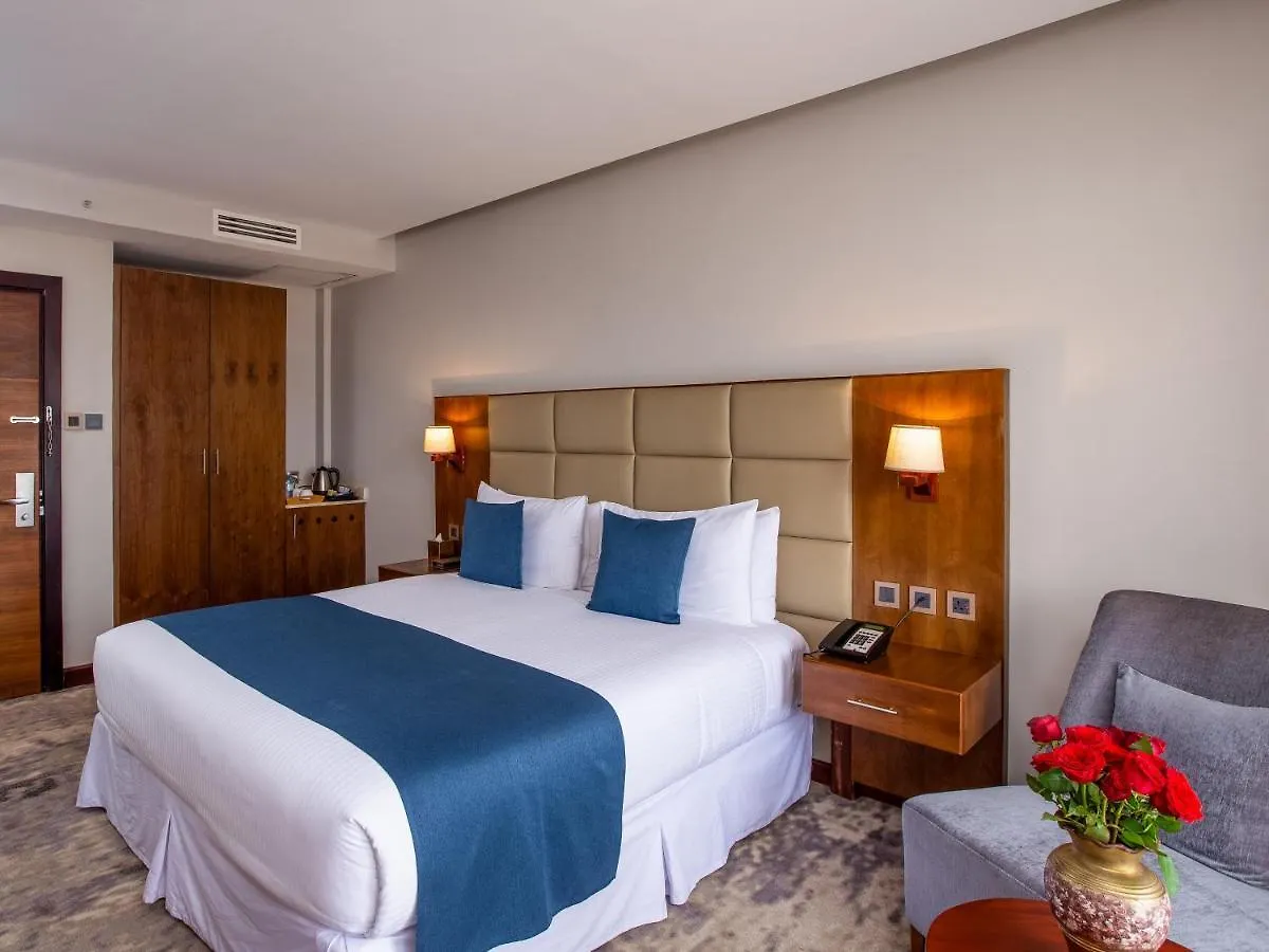 Hotel Golden Tulip Canaan Kampala
