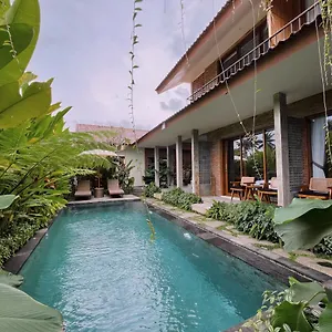  Guest house Griya Tropical Indonesia
