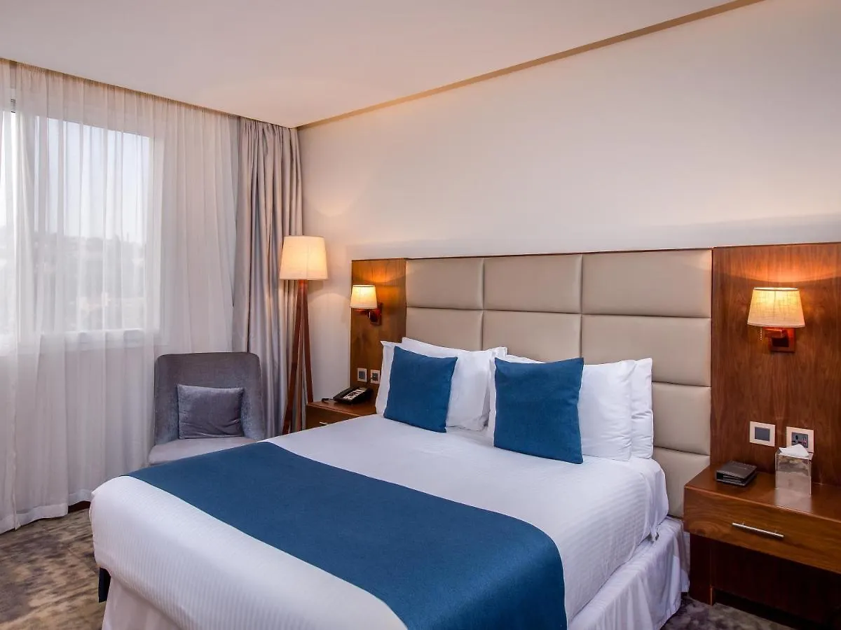 Hotel Golden Tulip Canaan Kampala